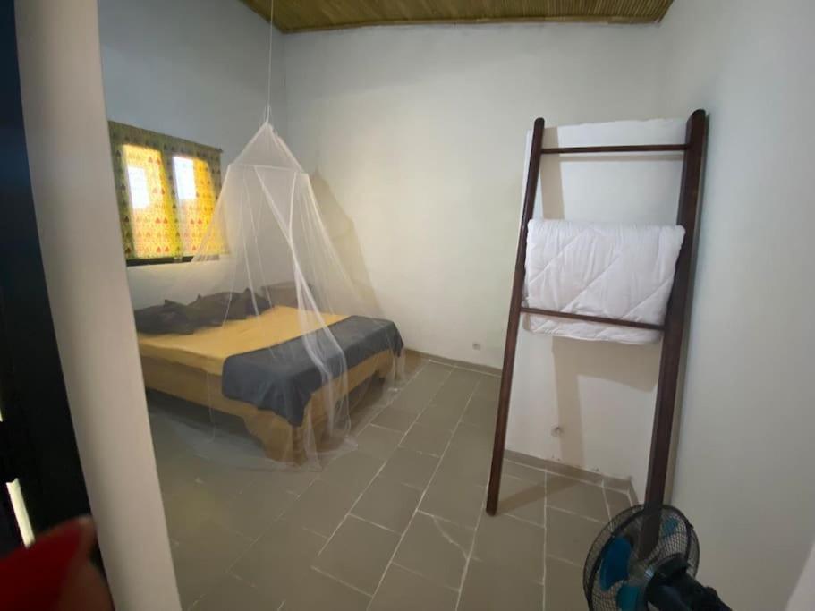 Petite Maison En Bord De Mer Palmarin Nguedj Ngoại thất bức ảnh